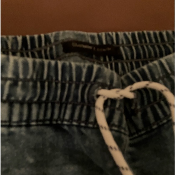 Jean Sweatpants Highrise! (xs-s) - Picture 3 of 4